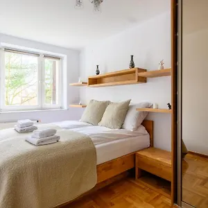 Bella Casa Premium - Biesiadna - Warszawa